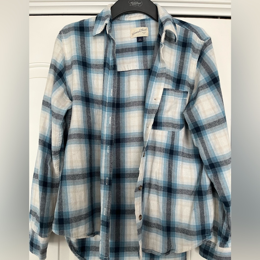 Blue Target Flannel - Picture 2 of 3